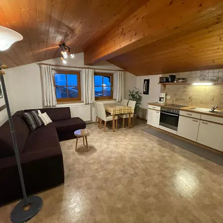 Gästehaus Glaagut - Familie Hain