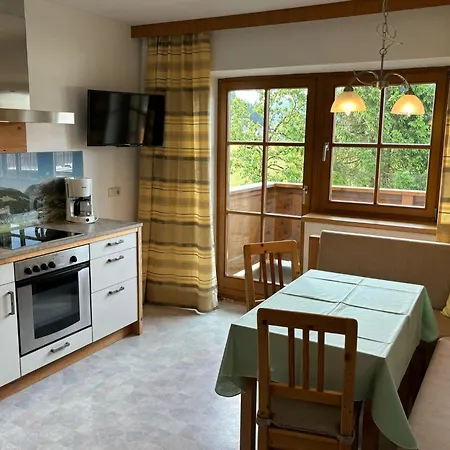 Gästehaus Glaagut - Familie Hain *