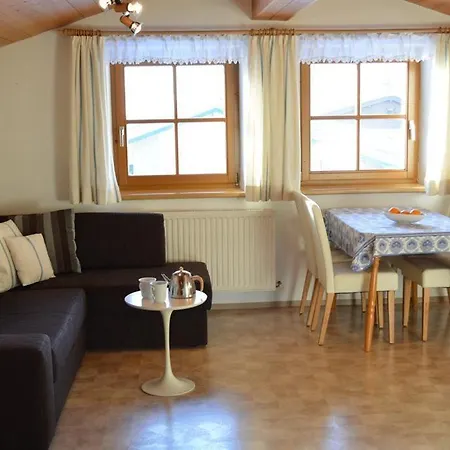 Gospodarstwo agroturystyczne Gaestehaus Glaagut - Familie Hain *