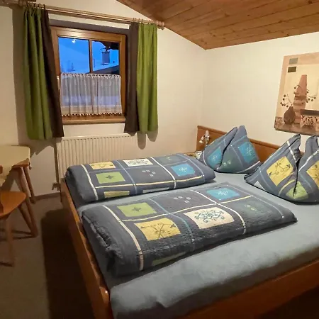 Farmház Gaestehaus Glaagut - Familie Hain *