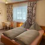 Gaestehaus Glaagut - Familie Hain Lantgård