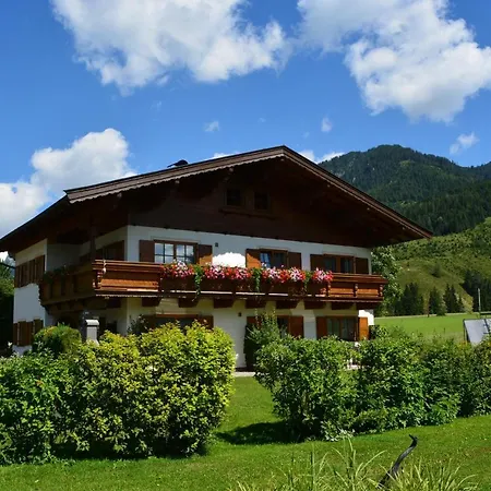 Gaestehaus Glaagut - Familie Hain Hochfilzen