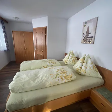 Gaestehaus Glaagut - Familie Hain Lantgård Hochfilzen