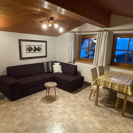 Gaestehaus Glaagut - Familie Hain Hochfilzen