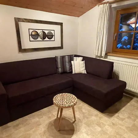 Gaestehaus Glaagut - Familie Hain Lantgård Hochfilzen