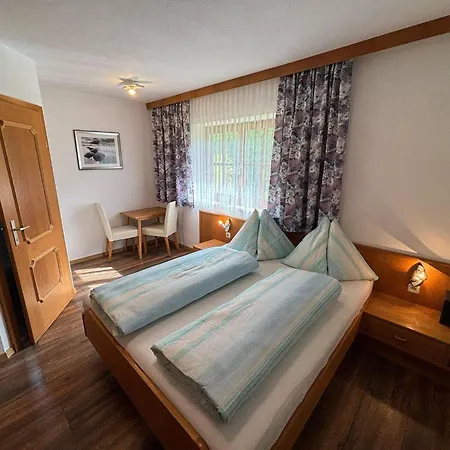 Gaestehaus Glaagut - Familie Hain Lantgård Hochfilzen